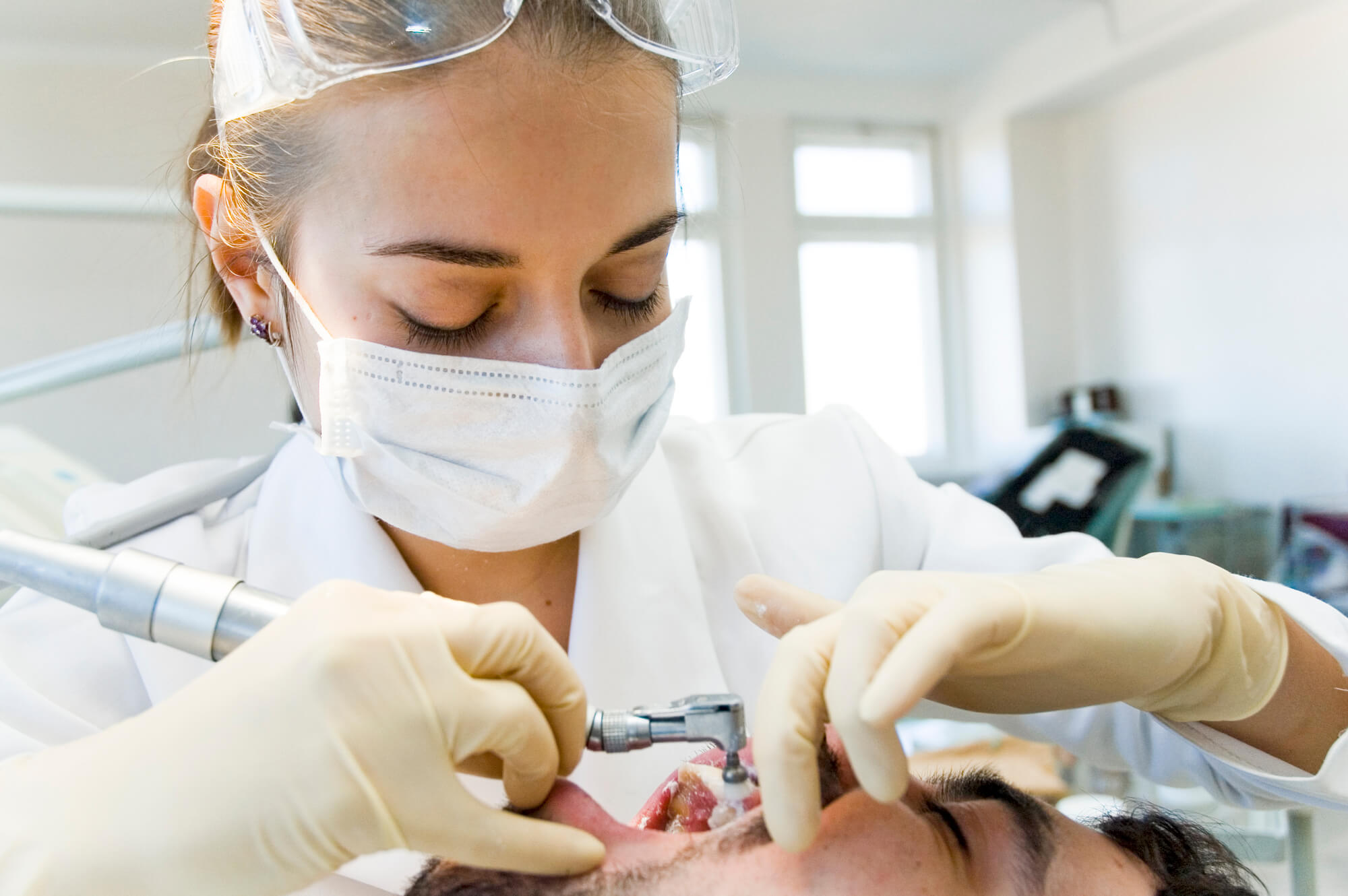 How do I find sedation dentistry in Miami?