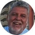 Luis F Coccaro